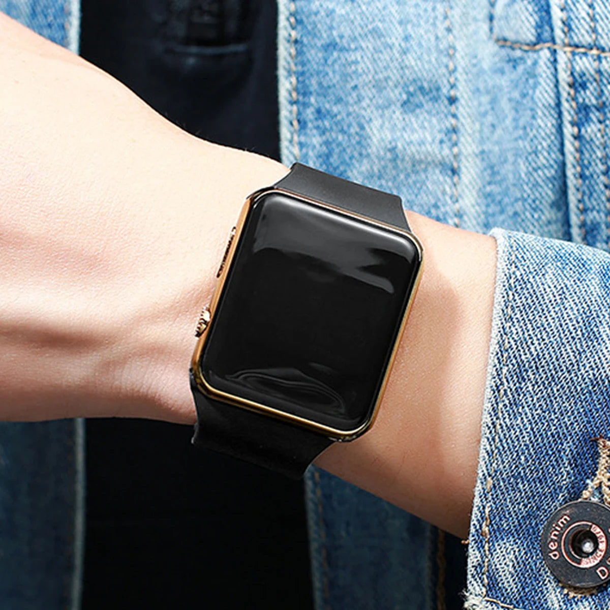 Digital Damklocka med matchande armband – Elegant & Bekväm